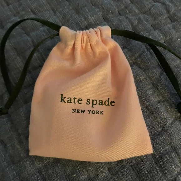 NWT Kate Spade All Abuzz Gold Bee Earrings - Picture 3 of 5